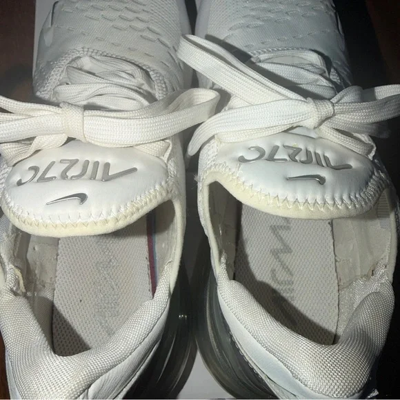 Women Nike Air Max 270 sz 7.5 White/Metallic Platinum Athletic Running Sneakers - Picture 7 of 16